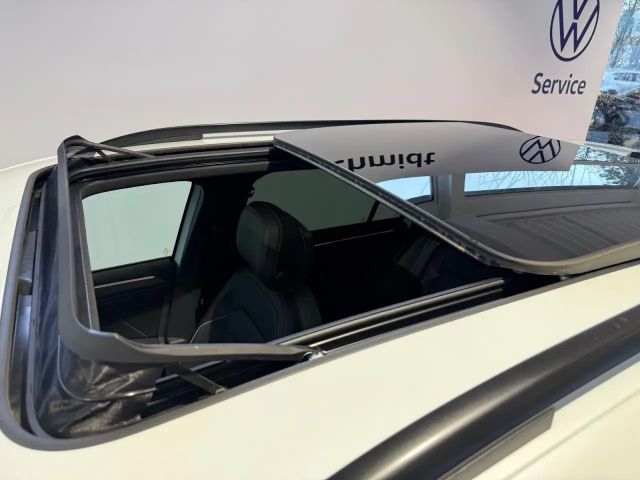 Volkswagen Tiguan 2.0 TSI R-Line