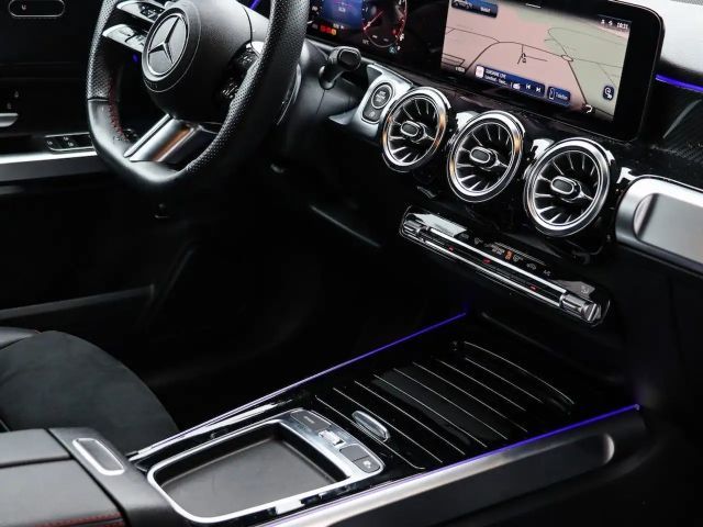 Mercedes-Benz GLB 220 4MATIC AMG Line