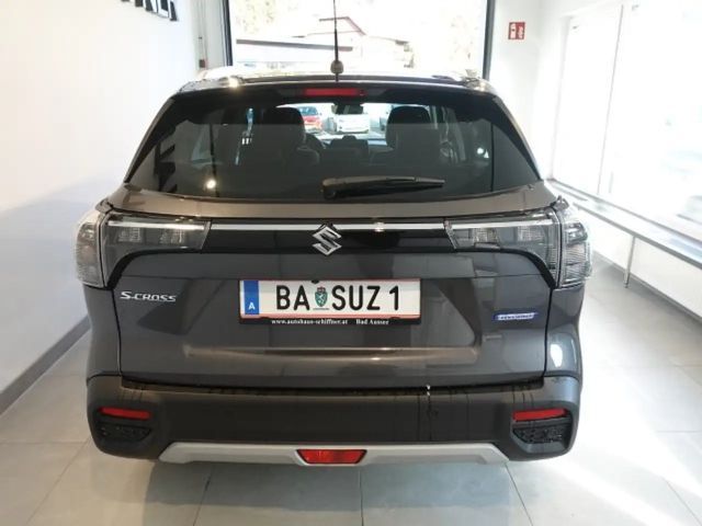 Suzuki S-Cross AllGrip Flash Hybrid