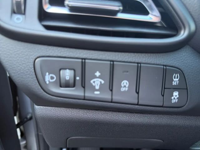 Hyundai i30 1.0 T-GDi