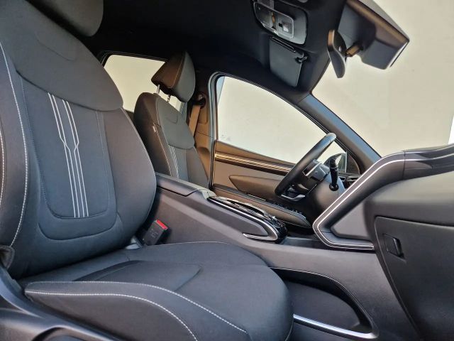 Hyundai Tucson 2WD Hybrid Select