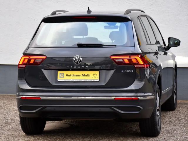 Volkswagen Tiguan Life eHybrid
