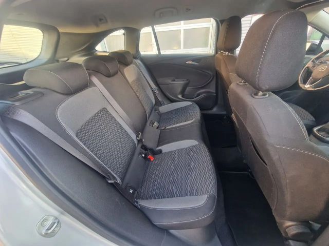 Opel Astra 1.5 CDTI 1.5 Turbo Edition