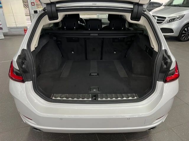 BMW 320 320d Touring xDrive