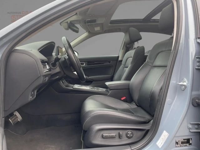 Honda Civic Advance e:HEV