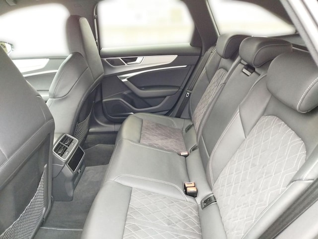 Audi S6 Avant Quattro