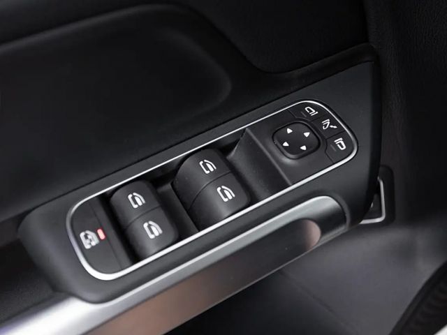 Mercedes-Benz EQB 250