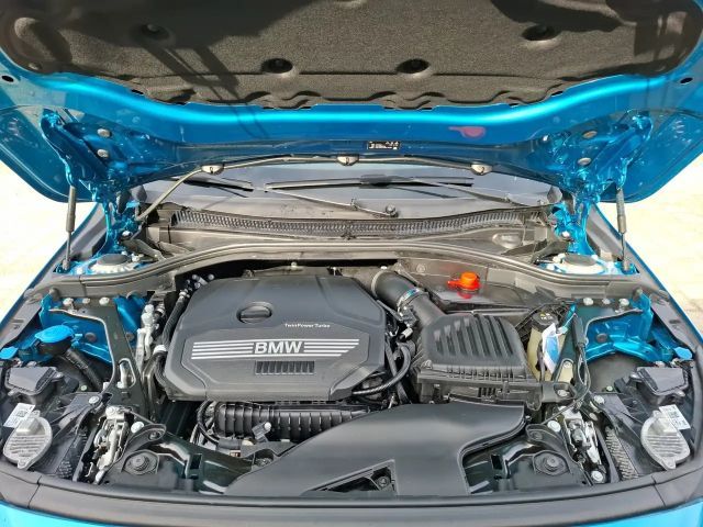 BMW 118 118i Sedan Sport Line