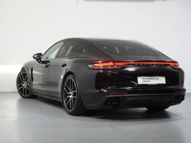 Porsche Panamera 4 E-Hybrid
