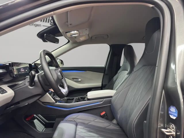 Ford Explorer Premium RWD