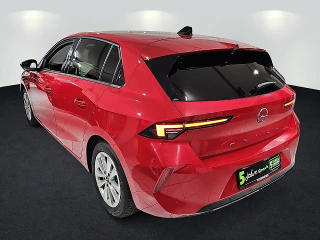 Opel Astra Business Elegance