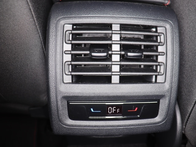 Volkswagen Golf 2.0 TSI DSG Style