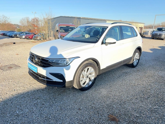 Volkswagen Tiguan TDI CarPlay/Black/ACC/LED/Navi