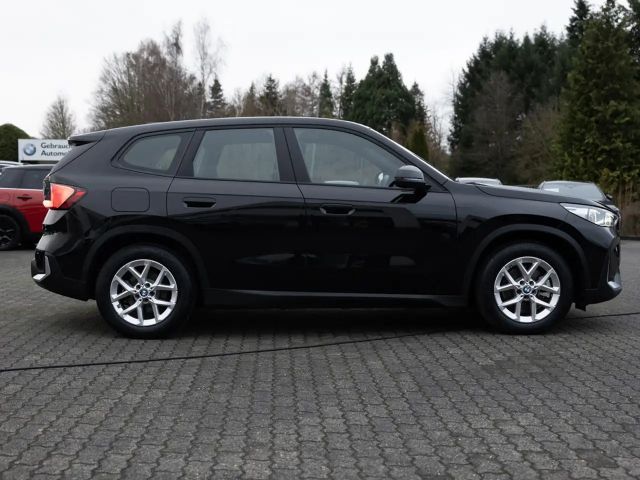 BMW X1 xDrive30 AHK LED NAVI KAMERA SHZ PDC KEYLESS