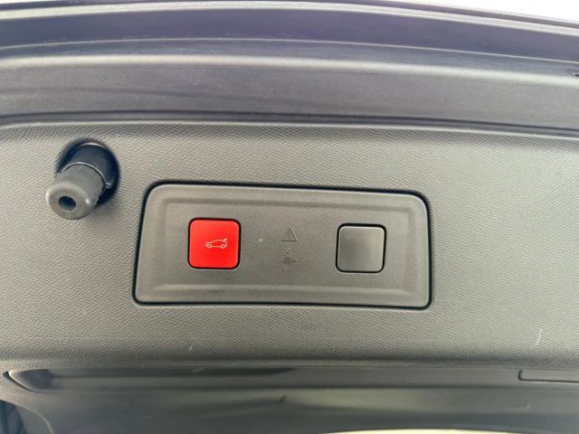 Peugeot 508 Hybrid4 SW