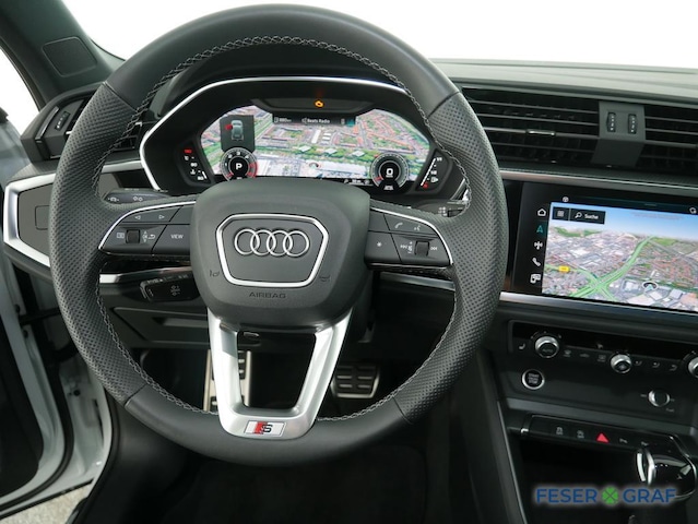 Audi Q3 35 TDI S-Tronic