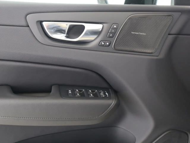 Volvo XC60 AWD Dark Plus T8