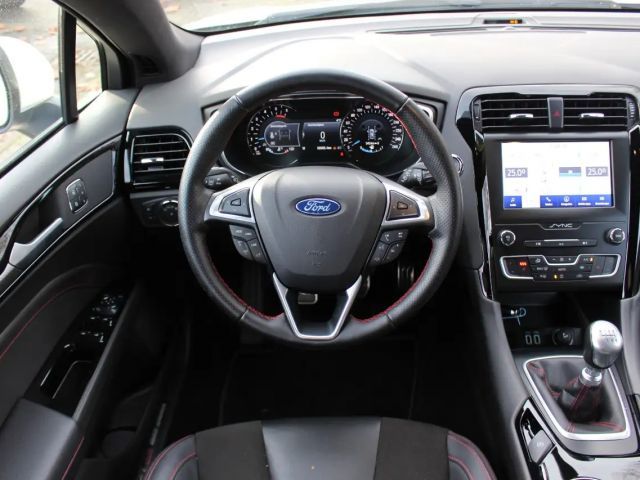 Ford Mondeo ST Line Wagon