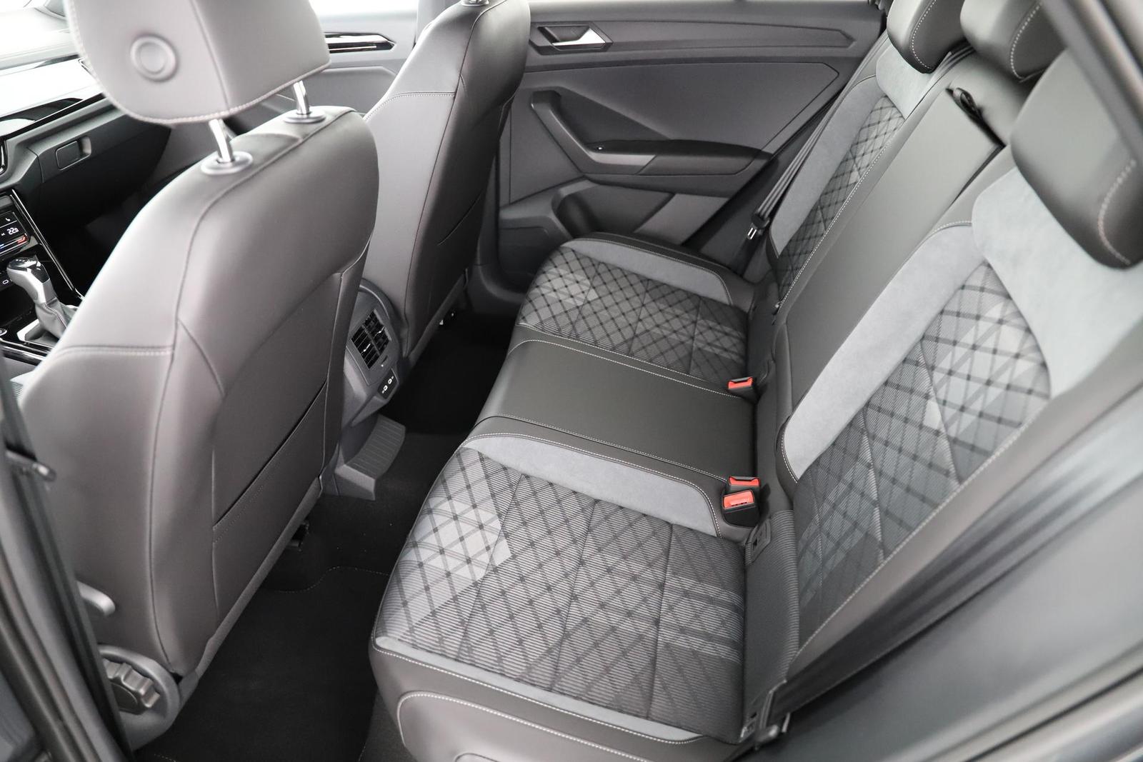 Volkswagen T-Roc DSG R-Line