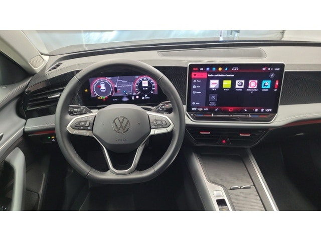 Volkswagen Passat 1.5 eTSI DSG Variant