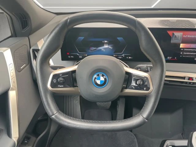 BMW iX xDrive50
