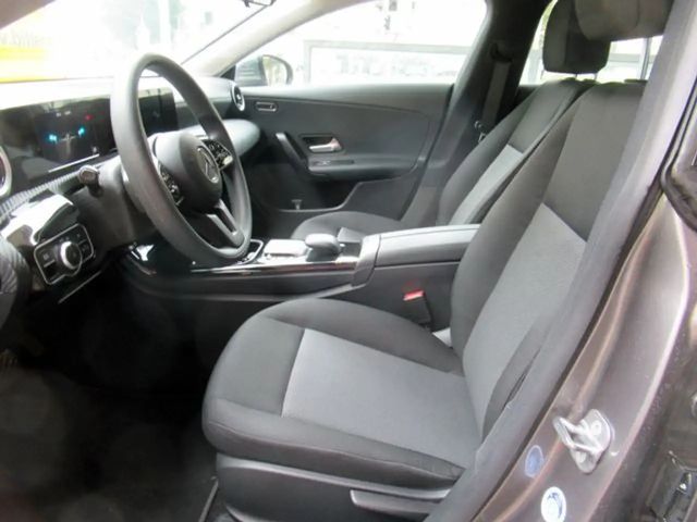 Mercedes-Benz CLA 200 8G Navi/SHZ/Virt/PDC/36Tkm