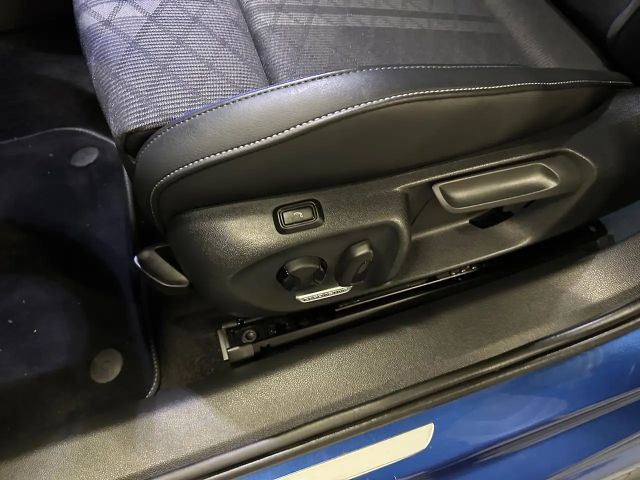 Volkswagen Passat 4Motion R-Line Variant