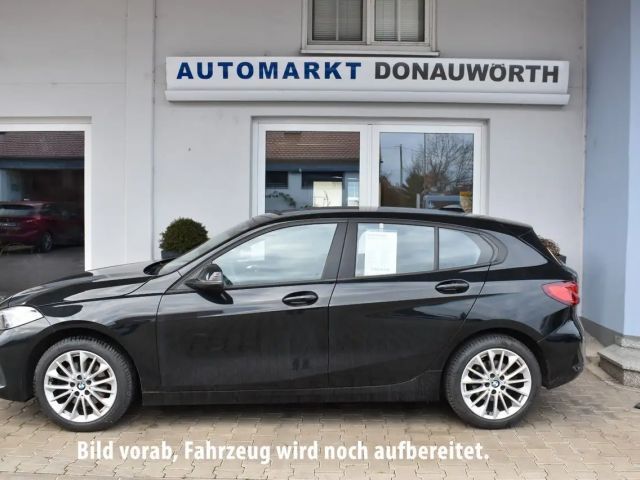 BMW 118 118d Advantage pakket Sedan