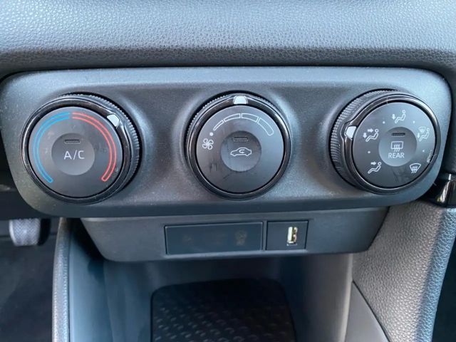 Toyota Yaris 1.0 VVT-i Hatchback