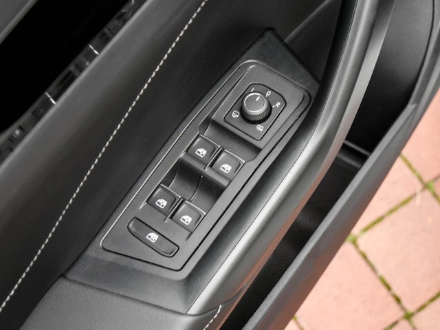 Volkswagen T-Roc 1.0 TSI R-Line