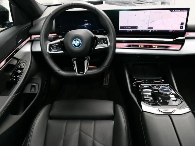 BMW i5 M-Sport Touring eDrive40