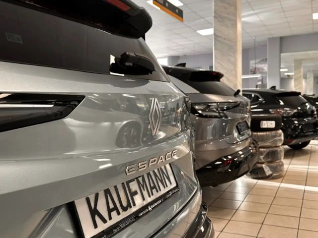 Renault Espace E-Tech Hybrid Iconic