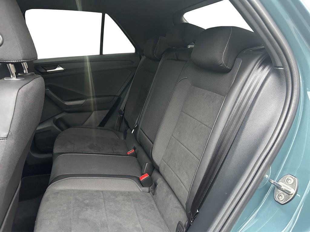 Volkswagen T-Roc 1.5 TSI DSG IQ.Drive R-Line