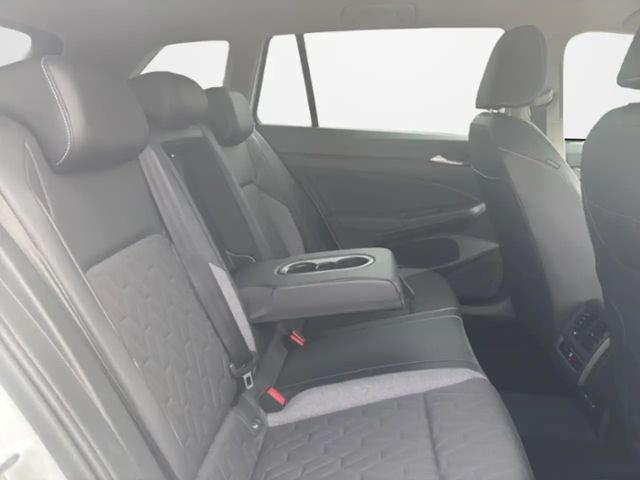 Volkswagen Golf 2.0 TDI Golf VIII Variant