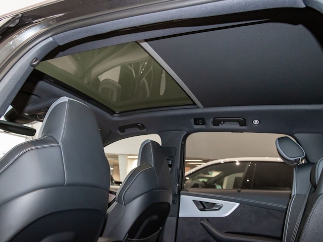 Audi Q7 50 TDI Quattro S-Line