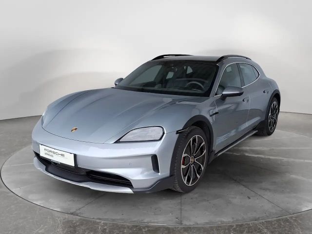 Porsche Taycan 4S Cross Turismo