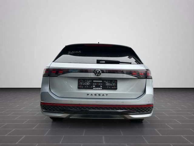 Volkswagen Passat 4Motion DSG R-Line Variant