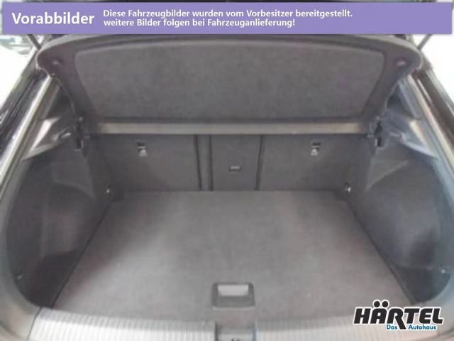 Volkswagen T-Roc 1.5 TSI DSG R-Line