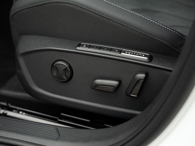 Volkswagen Golf DSG Style