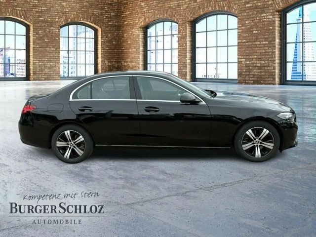 Mercedes-Benz C 200 AVANTGARDE Sedan