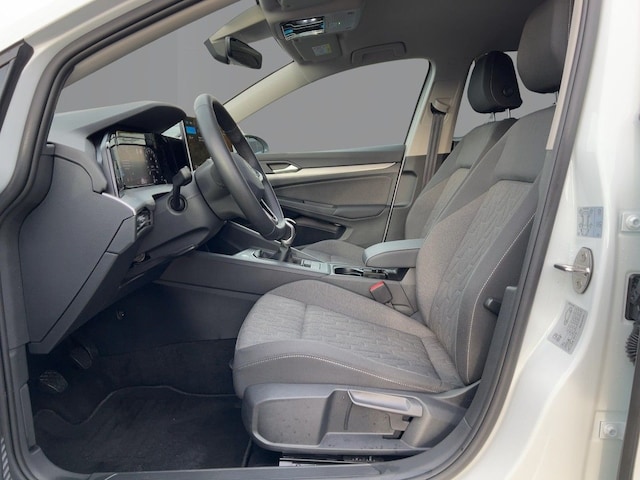 Volkswagen Golf 1.5 TSI Variant