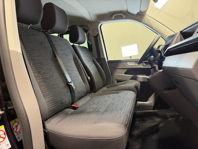 Volkswagen Caravelle 2.0 TDI DSG Lang T6