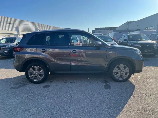 Suzuki Vitara Hybrid Shine
