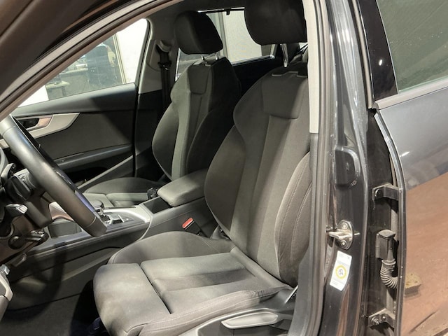 Audi A4 35 TDI Avant S-Tronic