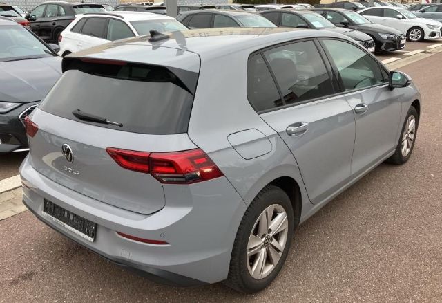Volkswagen Golf 1.5 TSI Golf VIII Life Pro