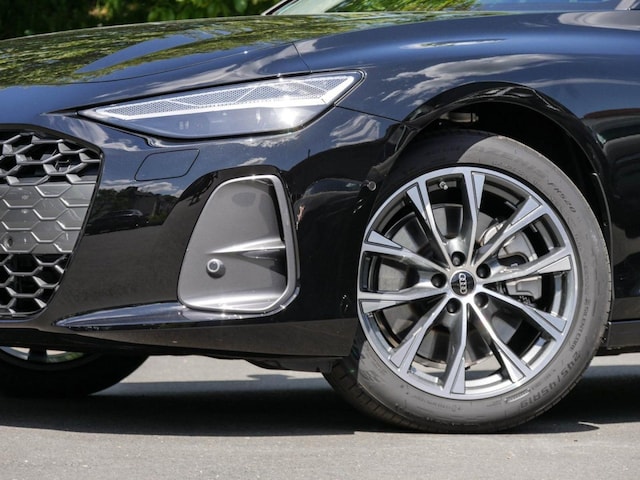 Audi A6 Avant Quattro S-Tronic