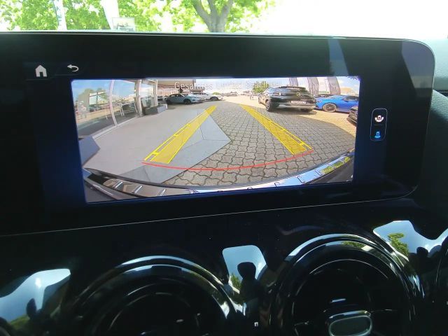 Mercedes-Benz GLA 180 Ö-Edition