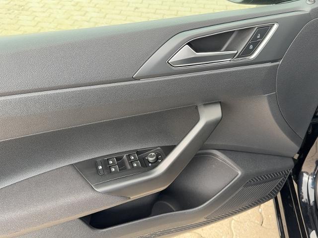 Volkswagen Taigo 1.5 TSI DSG R-Line Style