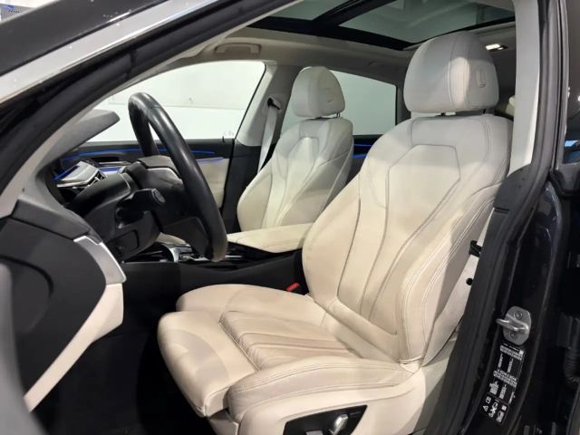 BMW 640 640i Gran Turismo Sedan xDrive