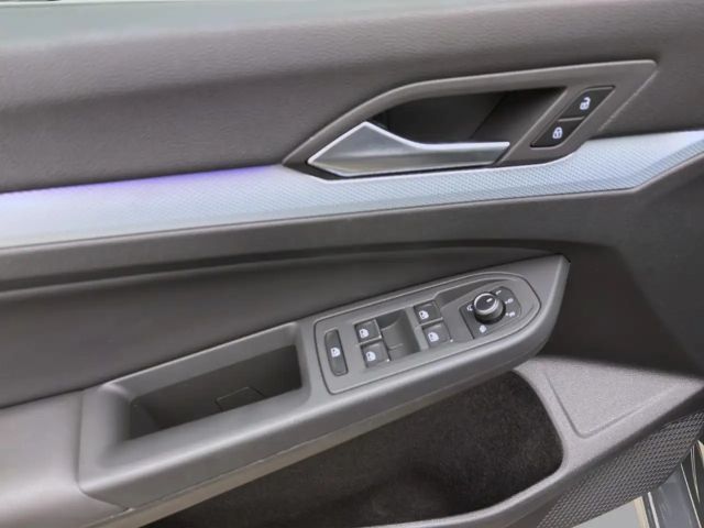 Volkswagen Golf 1.5 eTSI DSG